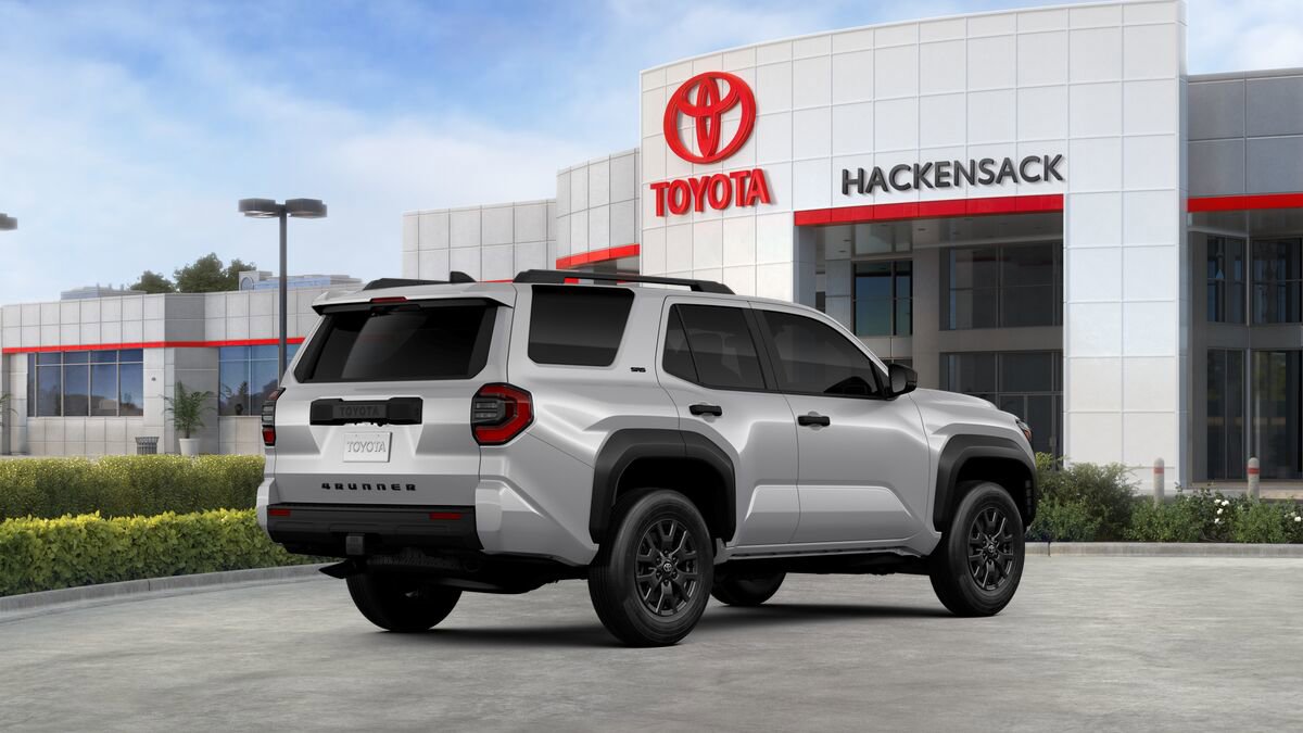 Used 2025 Toyota 4Runner SR5 image 10