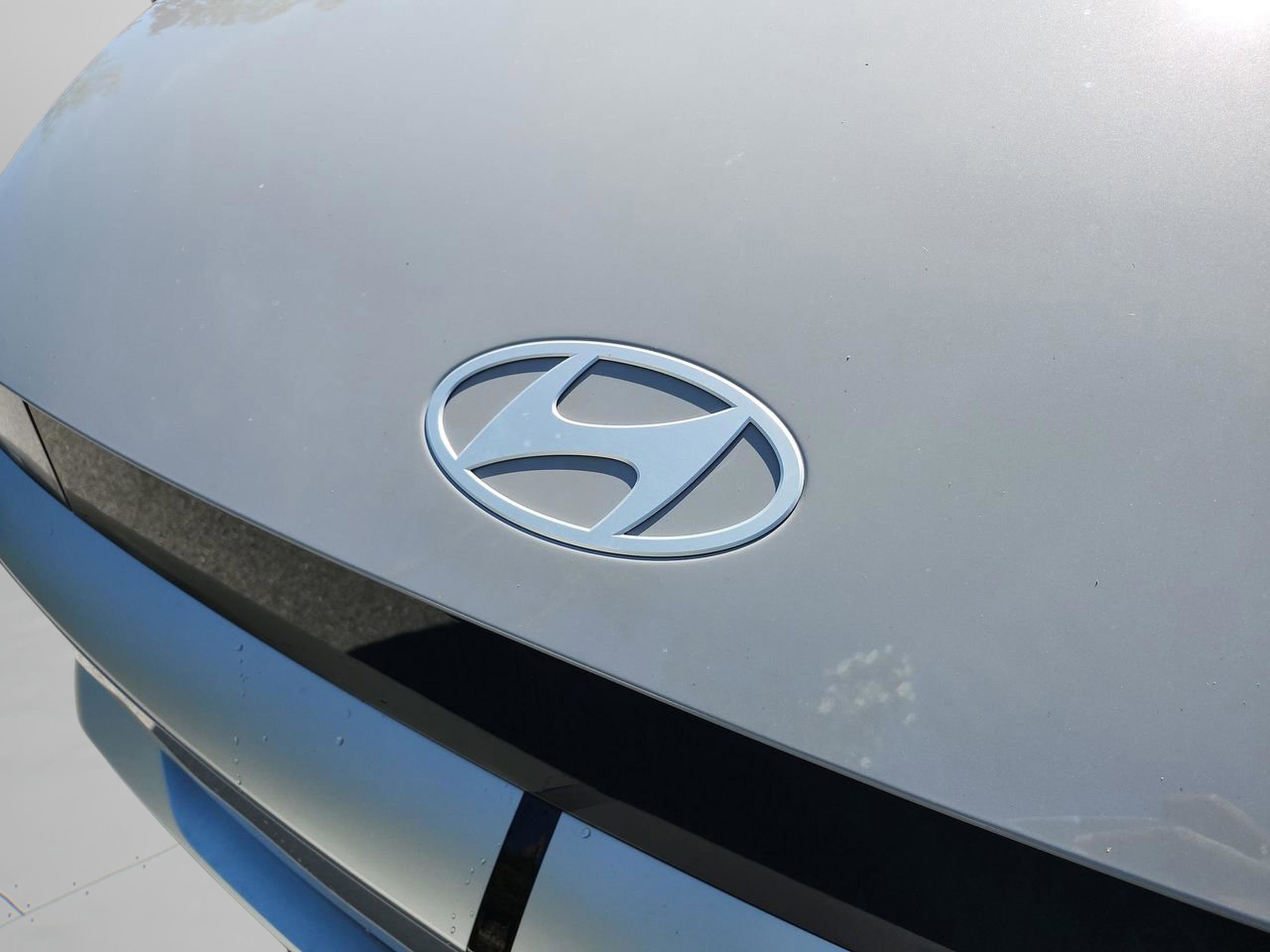 New 2026 Hyundai Ioniq 5 SEL image 22