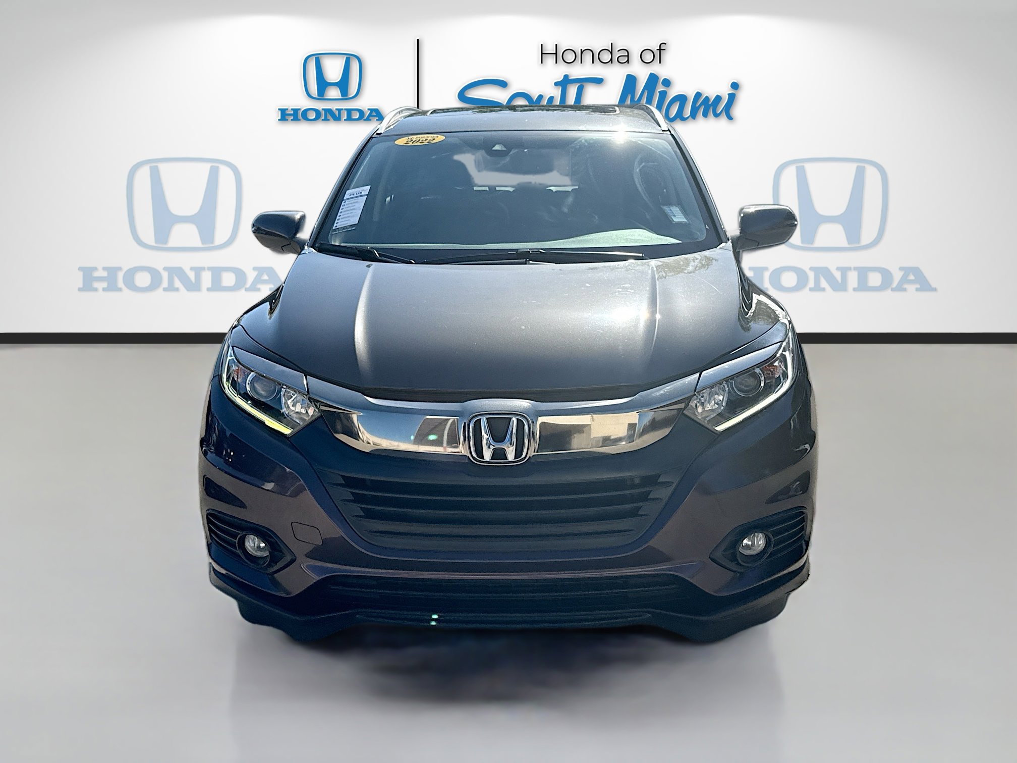 Used 2022 Honda HR-V EX-L image 2