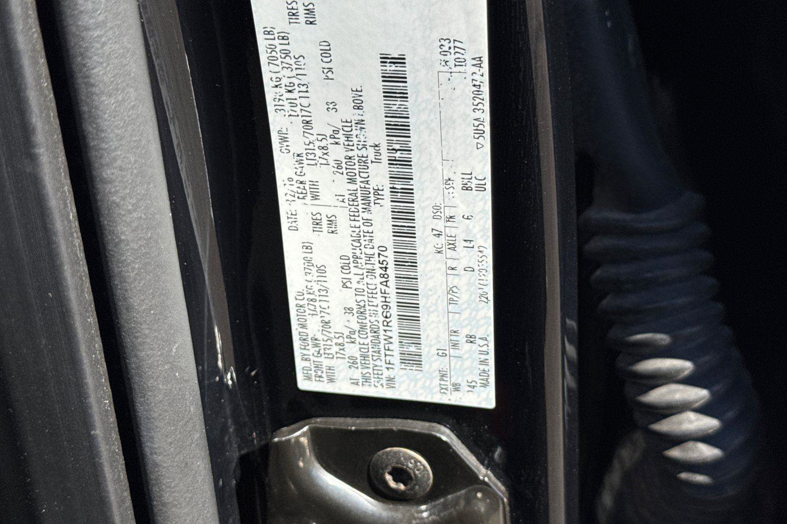 Used 2017 Ford F150 Raptor w/ Equipment Group 802A Luxury image 33