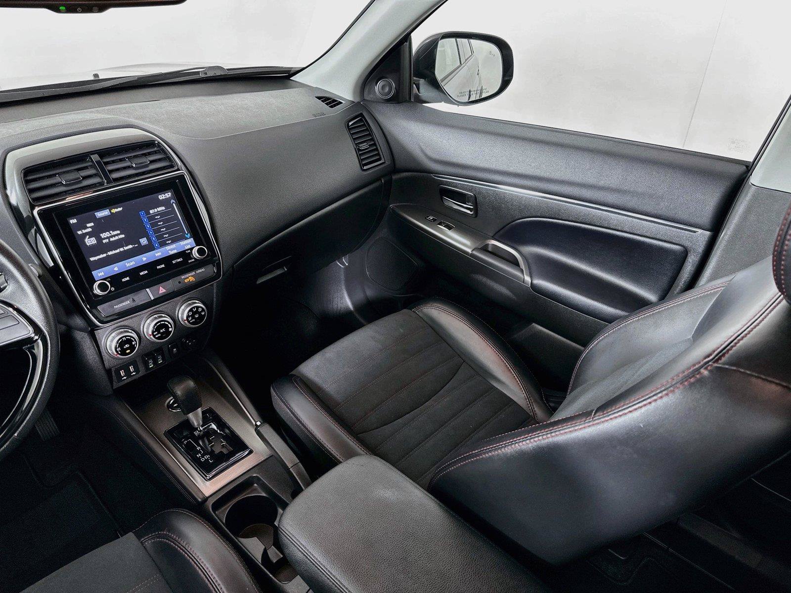 Used 2024 Mitsubishi Outlander Sport AWD image 24