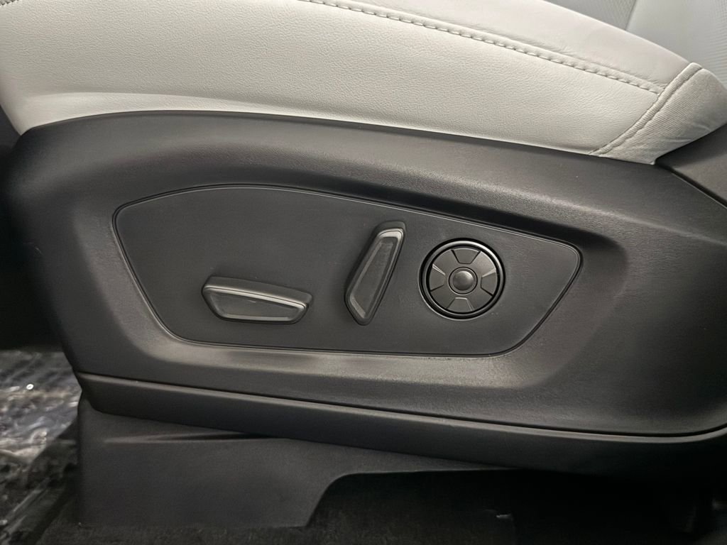 New 2026 Ford Explorer Platinum w/ LUX Leather Package image 29