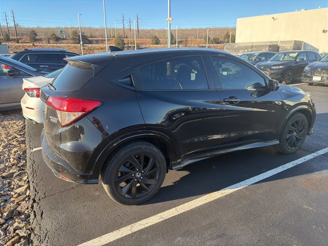 Used 2021 Honda HR-V Sport image 2