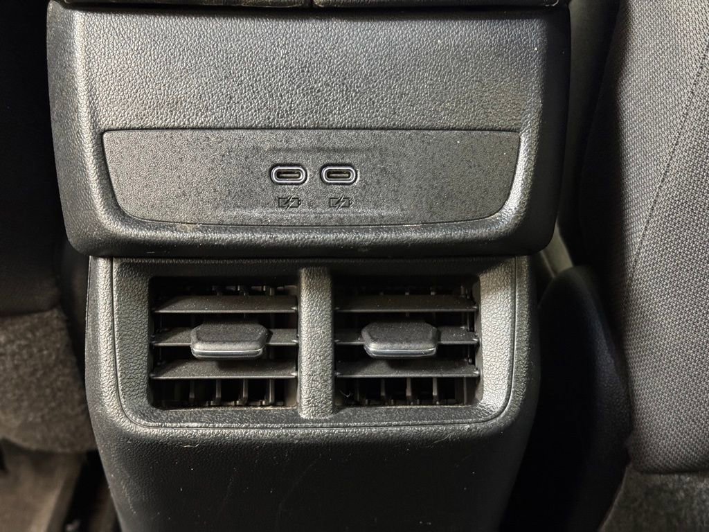 Used 2025 GMC Terrain Elevation image 18