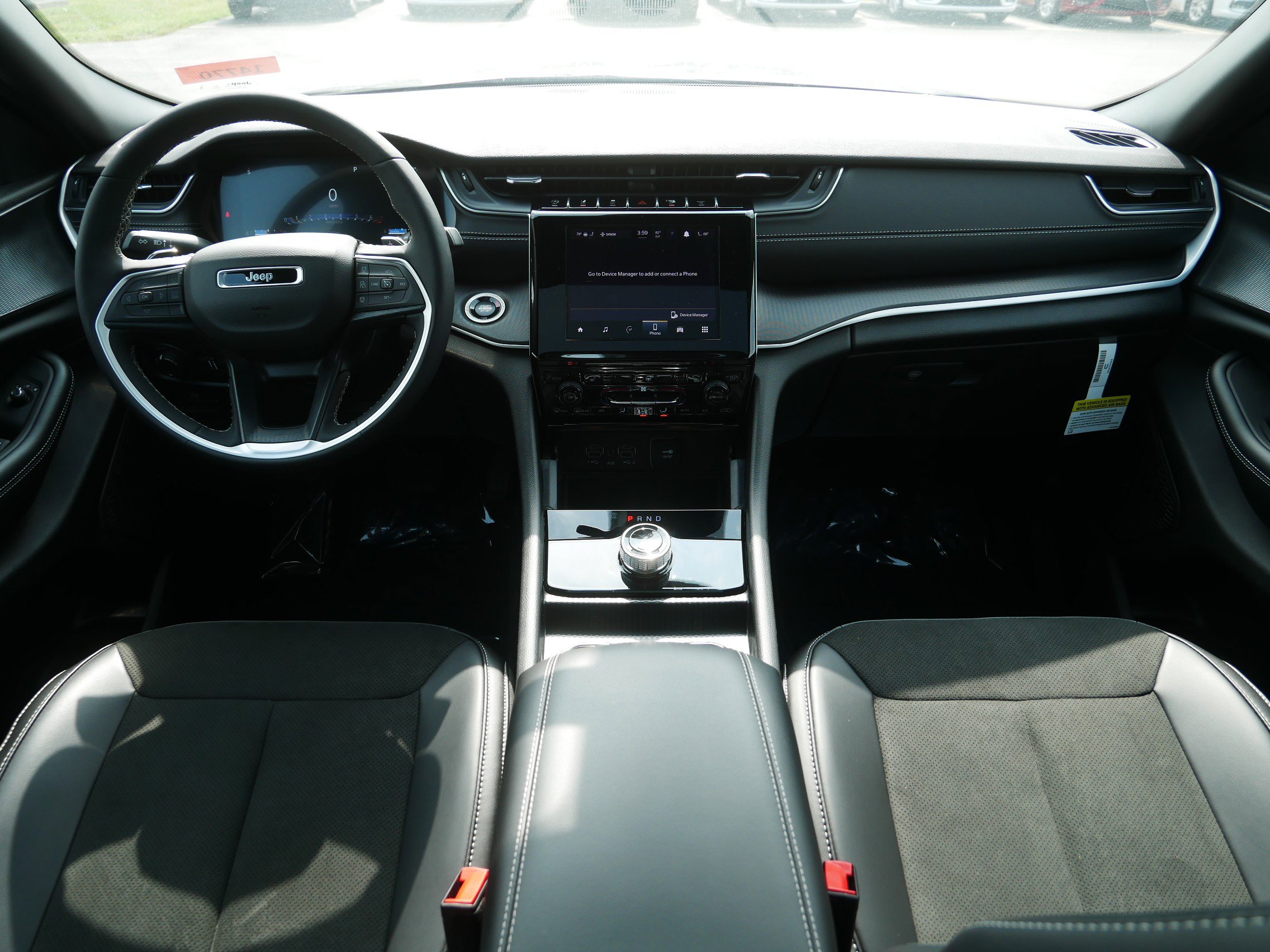 New 2025 Jeep Grand Cherokee L Altitude image 9