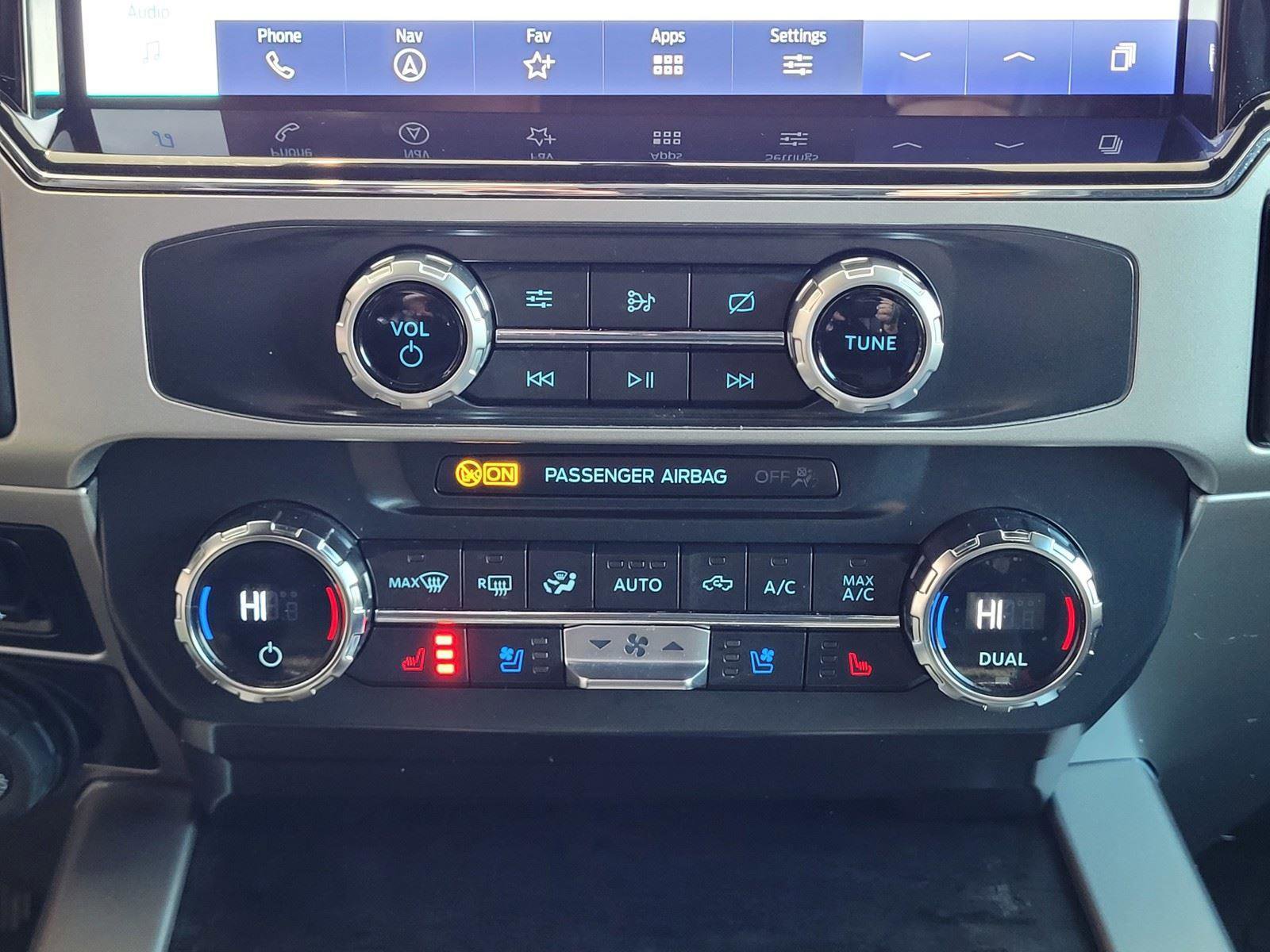 Used 2022 Ford F250 Lariat w/ Lariat Ultimate Package image 27