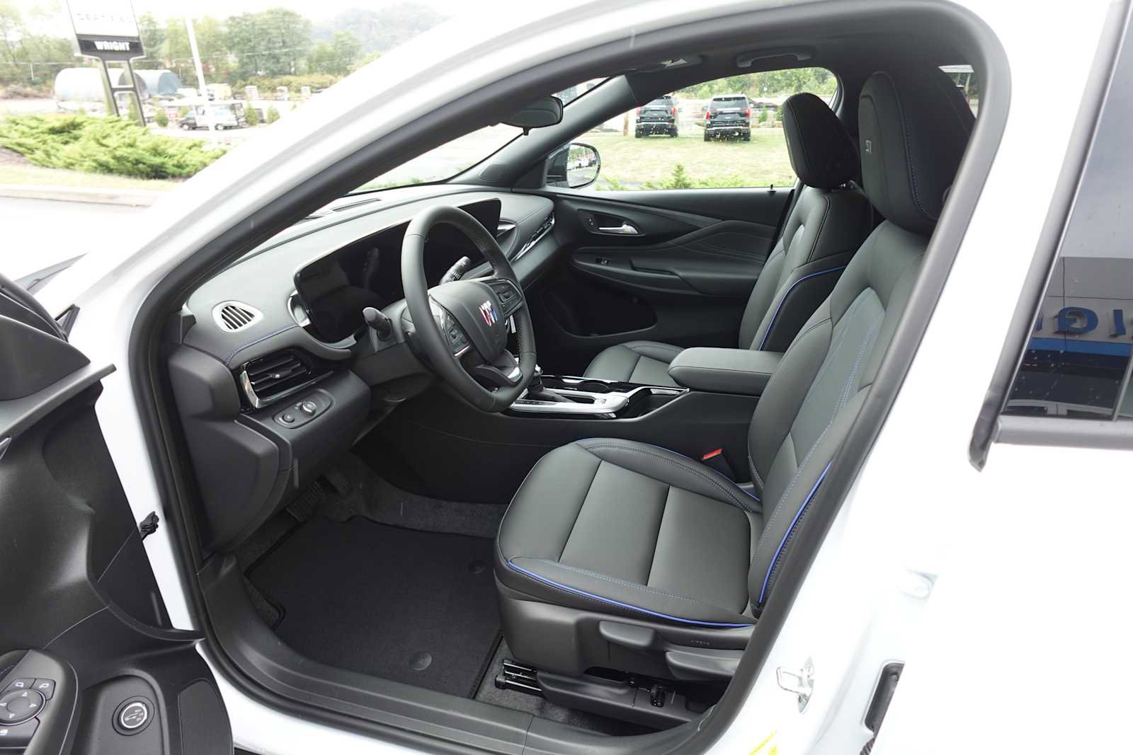 New 2026 Buick Envista Sport Touring w/ Convenience II Package image 12