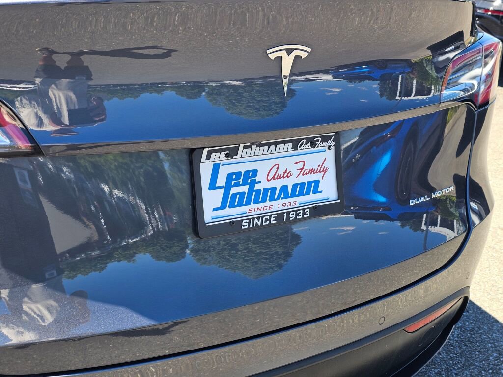 Used 2020 Tesla Model Y Long Range AWD/4WD image 24
