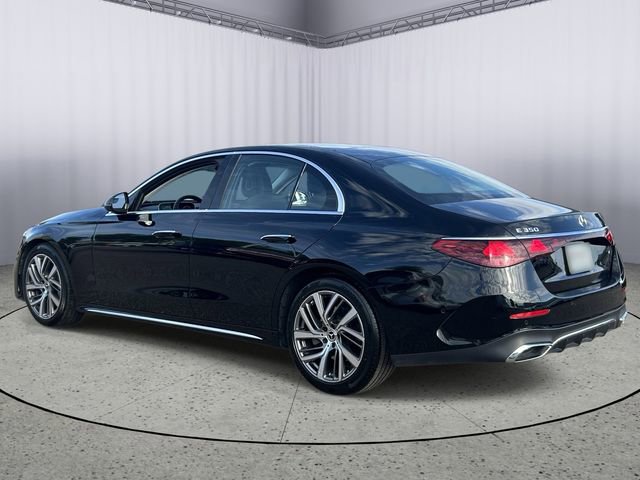 Used 2025 Mercedes-Benz E 350 Sedan w/ Winter Package image 7