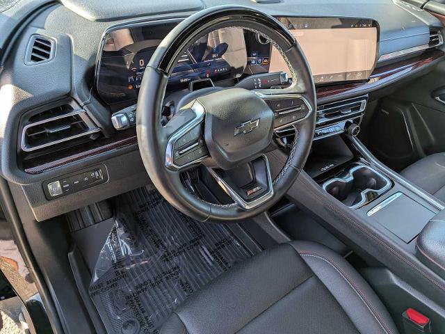 Used 2024 Chevrolet Traverse Z71 w/ Enhanced Driving Package AWD/4WD image 2