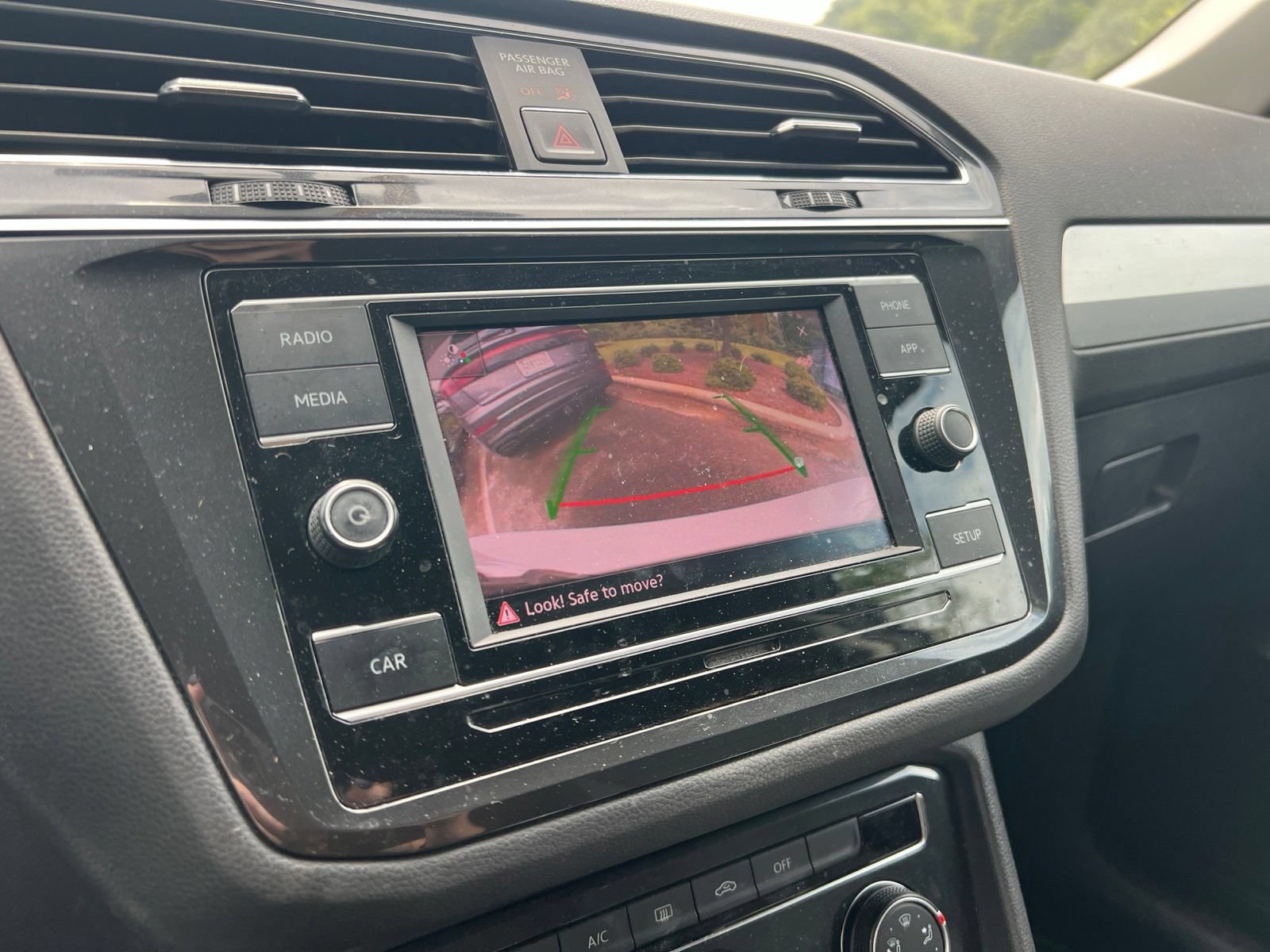 Used 2018 Volkswagen Tiguan S FWD image 7