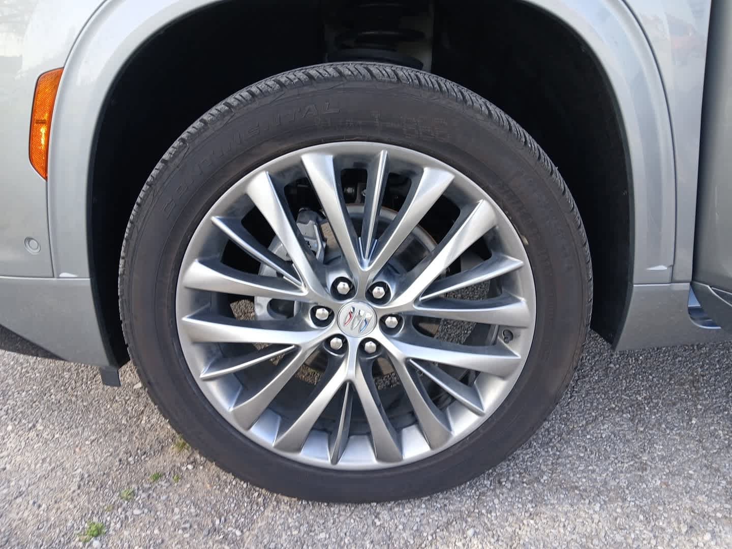 Used 2025 Buick Enclave Avenir w/ Super Cruise Package image 14