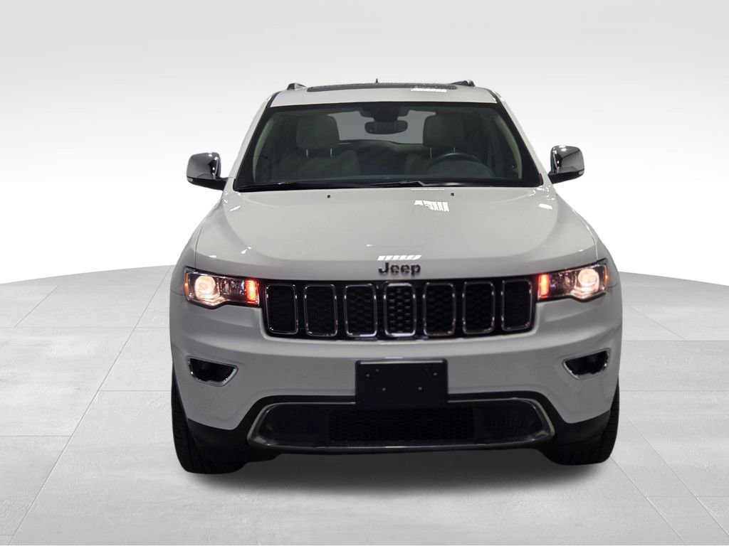 Used 2019 Jeep Grand Cherokee Limited w/ Trailer Tow Group IV image 13