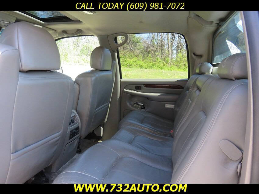 Used 2002 Cadillac Escalade EXT AWD/4WD image 9