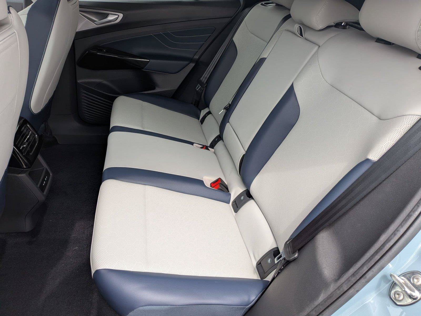 New 2026 Volkswagen ID.4 Pro S AWD/4WD image 13
