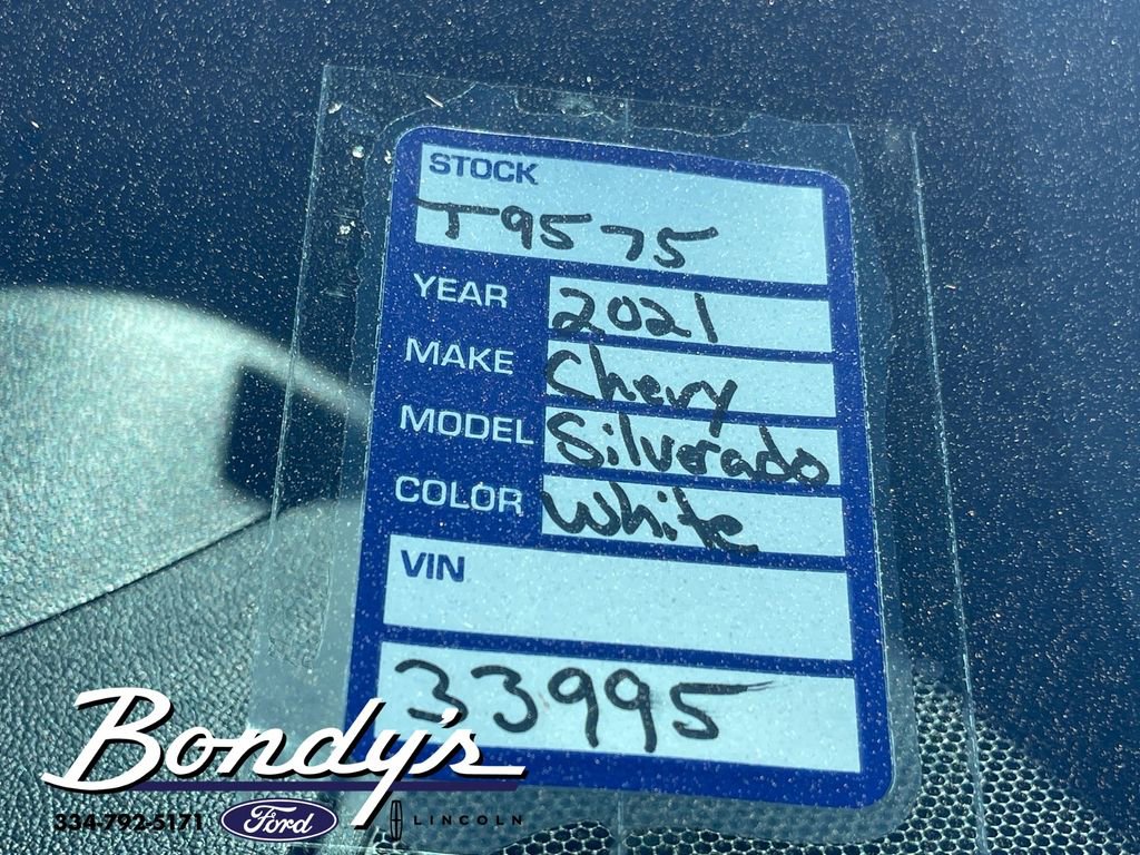 Used 2021 Chevrolet Silverado 1500 Custom image 22