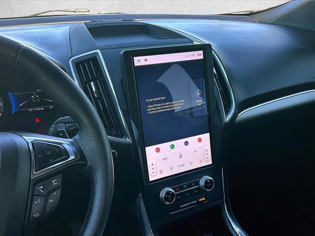 Used 2022 Ford Edge Titanium w/ Equipment Group 301A image 8