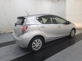 Used 2012 Toyota Prius C Three FWD image 3