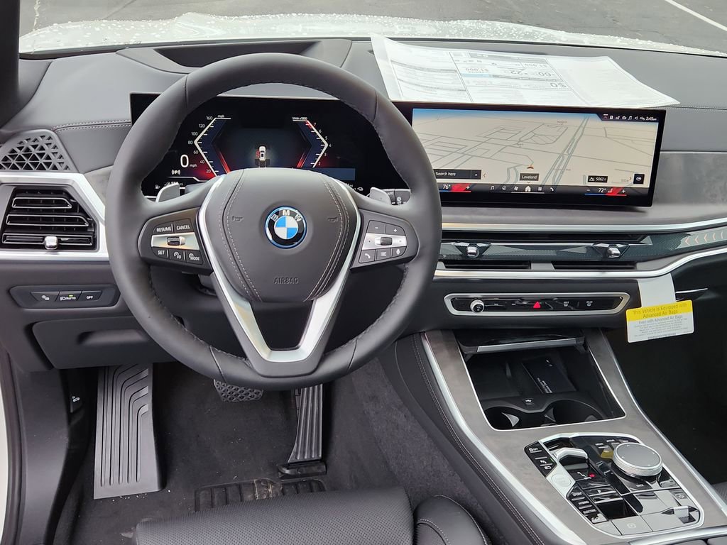 New 2026 BMW X5 xDrive50e w/ Premium Package image 11