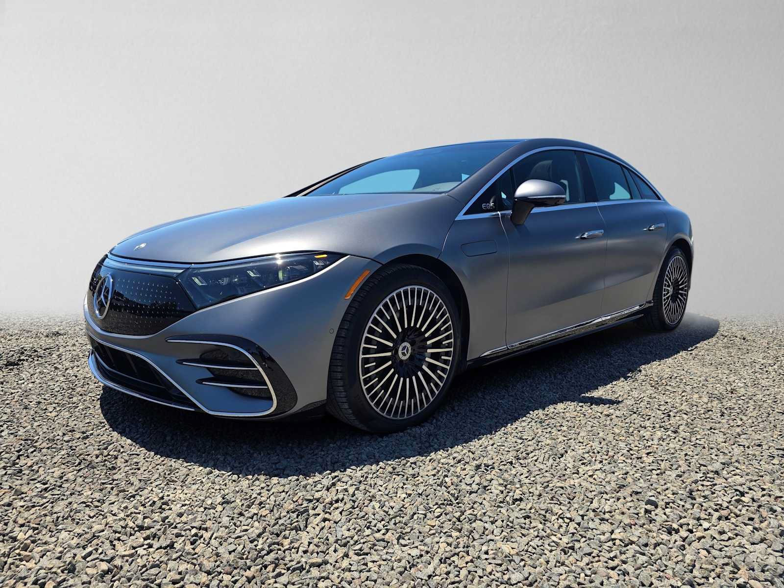 Used 2023 Mercedes-Benz EQS 580 4MATIC Sedan image 7
