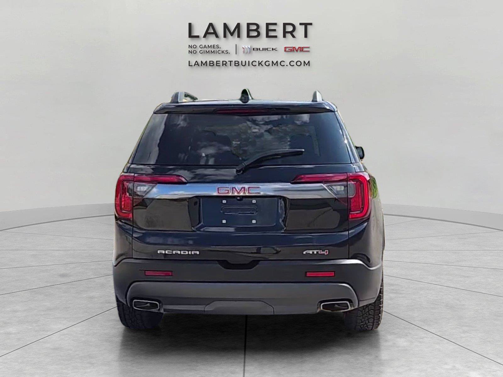 Used 2023 GMC Acadia AT4 w/ Technology Package AWD/4WD image 4