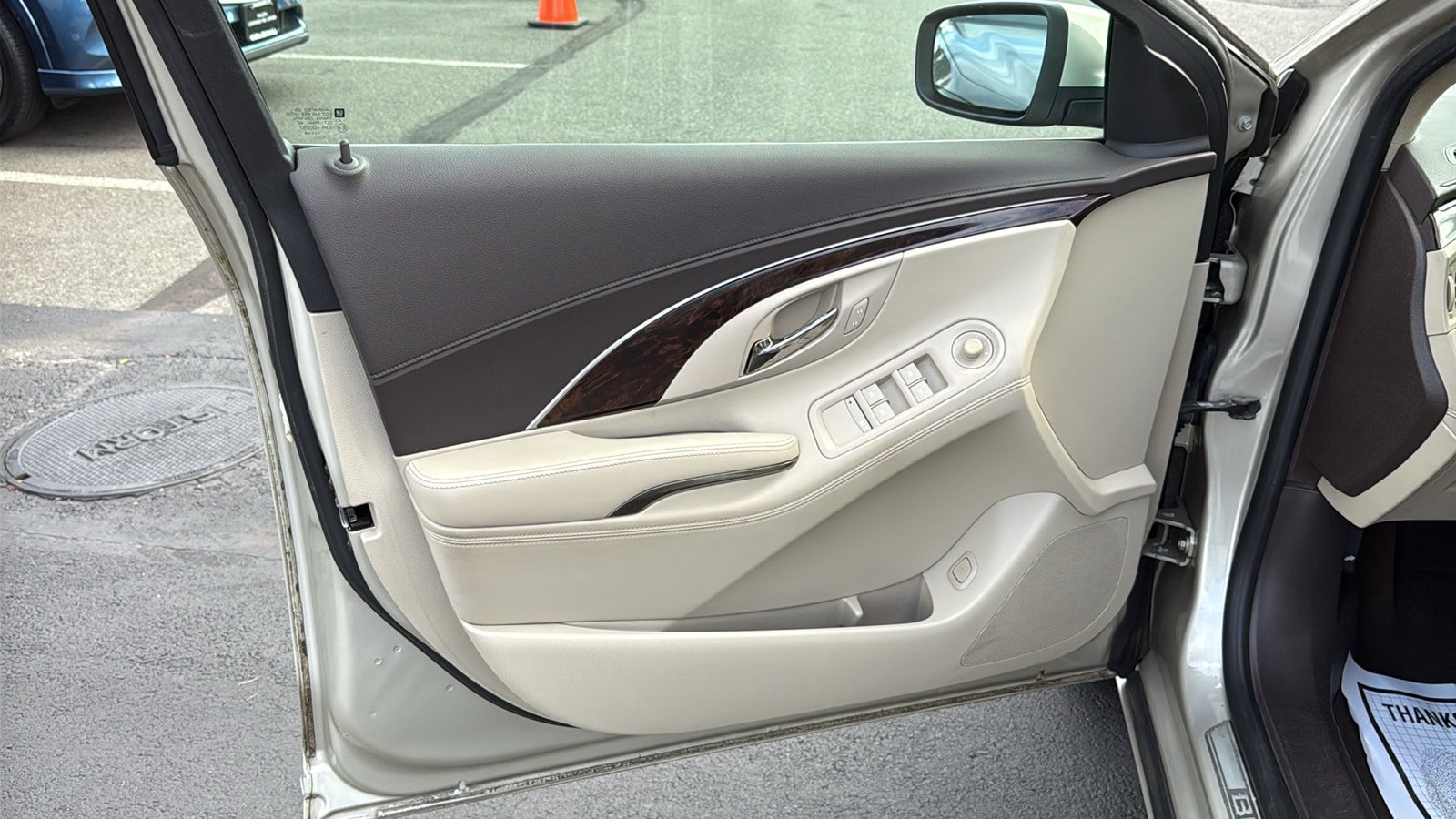 Used 2014 Buick LaCrosse FWD image 9