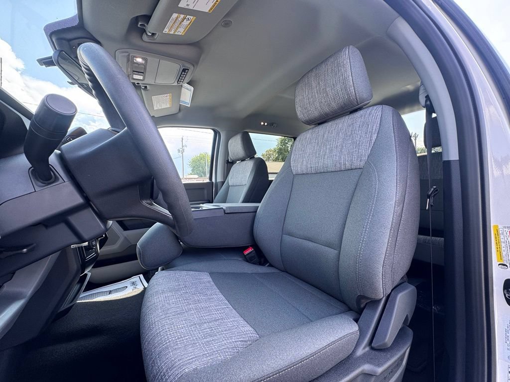 Used 2026 Ford F450 XLT w/ 360-Degree Camera Package AWD/4WD image 15