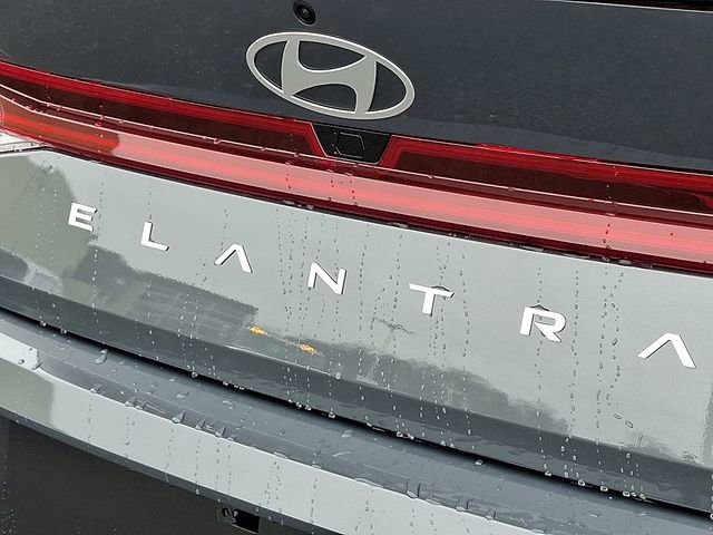 New 2026 Hyundai Elantra SEL Sport image 12