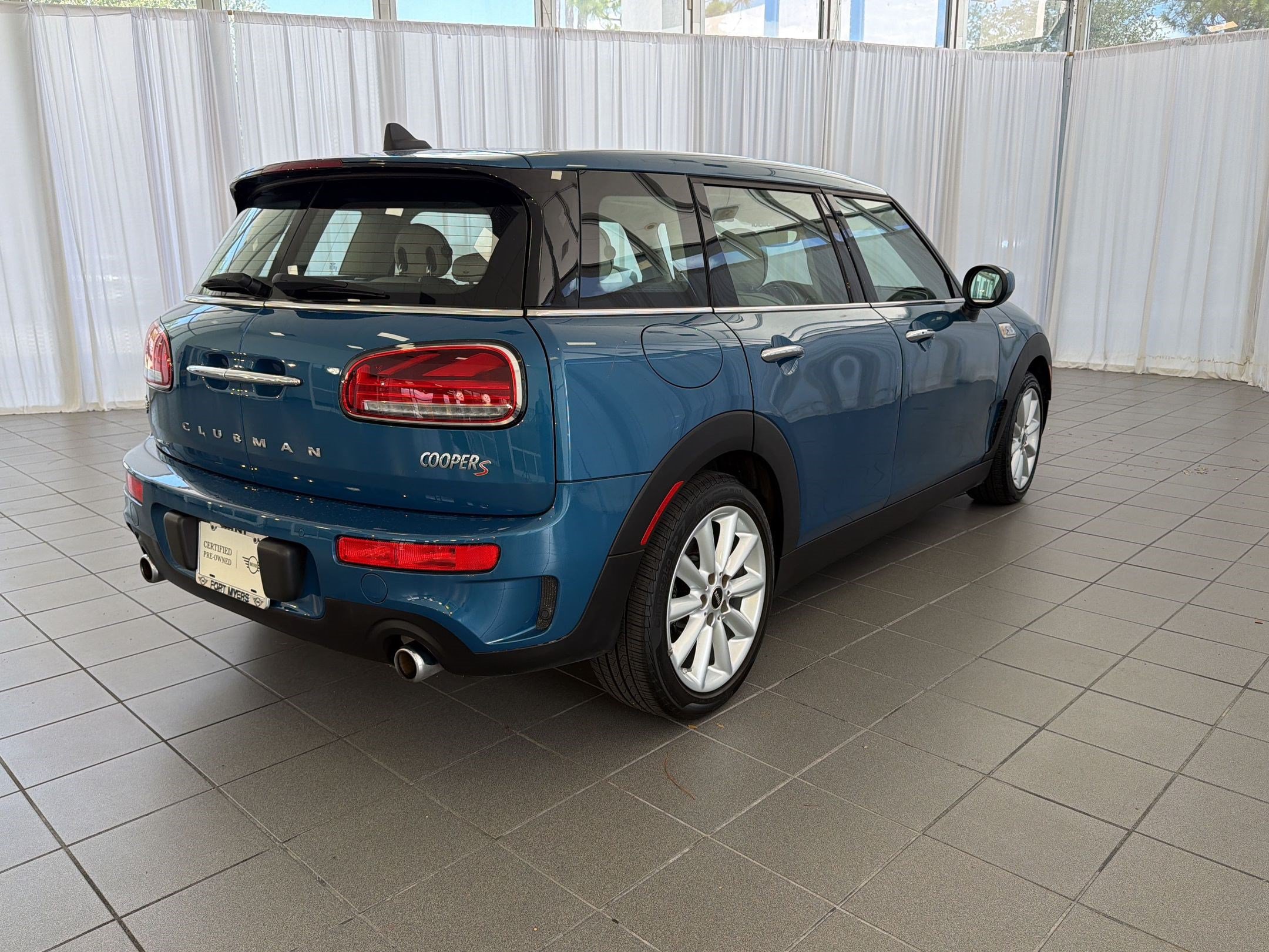 Certified 2024 MINI Cooper Clubman S w/ Signature Upholstery Package FWD image 9