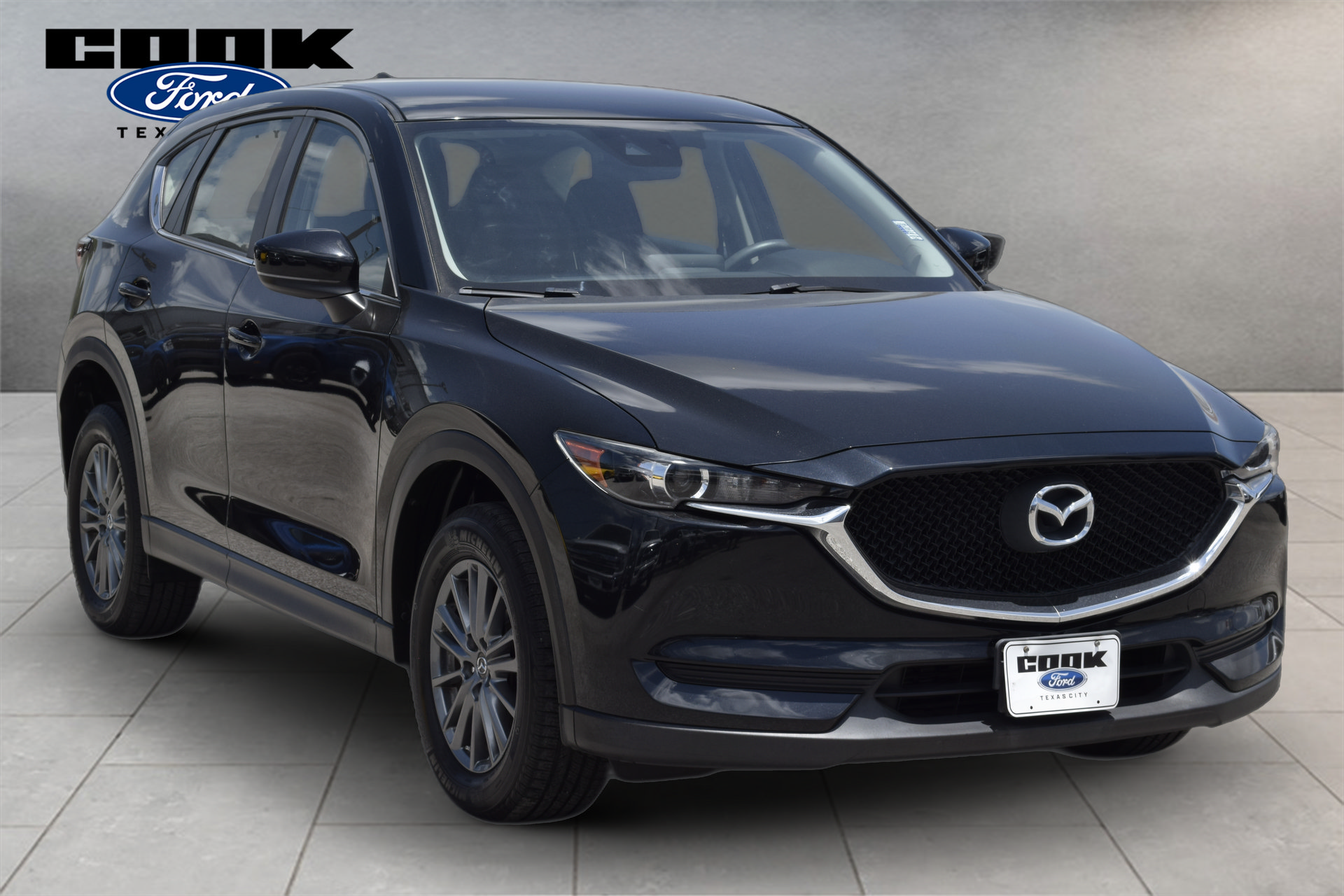 Used 2017 MAZDA CX-5 Sport FWD image 2