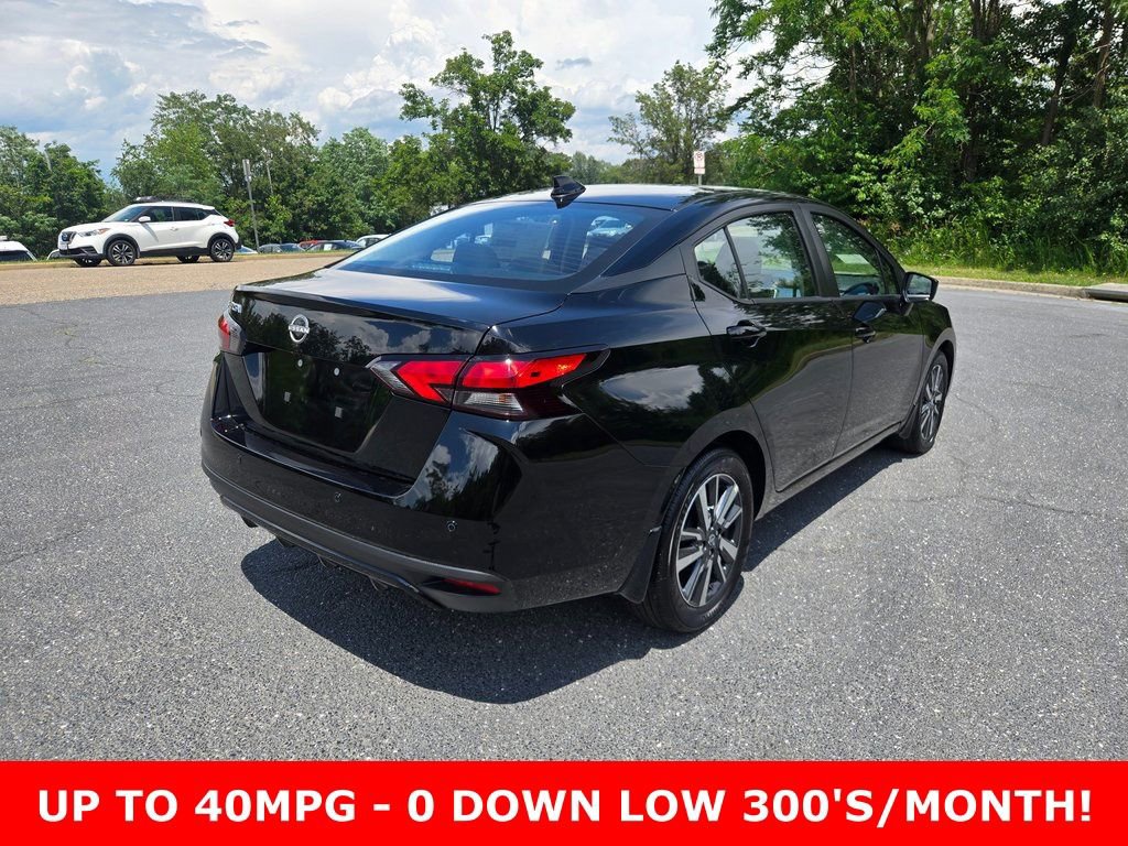 New 2025 Nissan Versa SV w/ Trunk Package FWD image 3