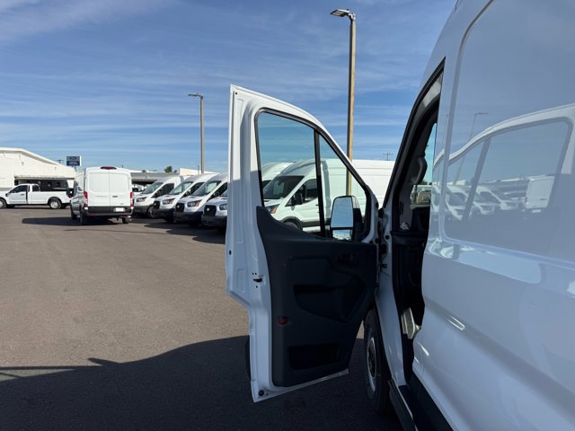 New 2026 Ford Transit 250 148 Medium Roof RWD image 12