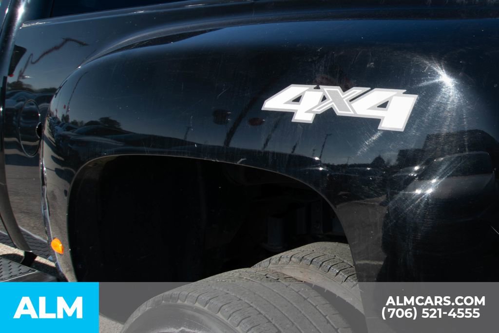 Used 2013 Chevrolet Silverado 3500 LTZ w/ LTZ Plus Package image 13