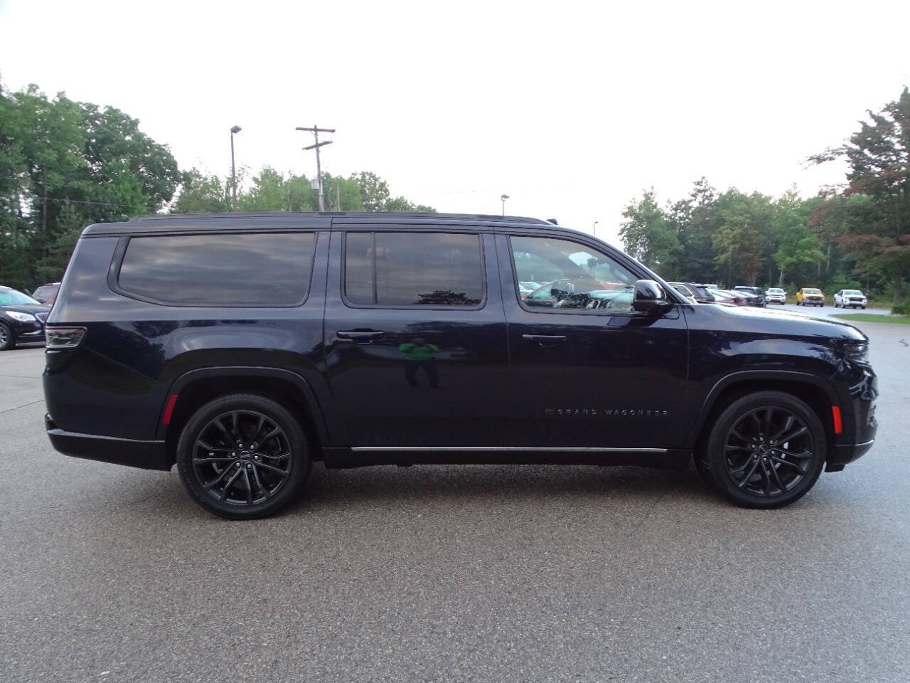 Used 2024 Jeep Grand Wagoneer L 4WD Series II Obsidian w/ Quick Order Packagew 28T image 67