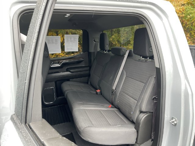 Certified 2024 Chevrolet Silverado 1500 LT AWD/4WD image 24