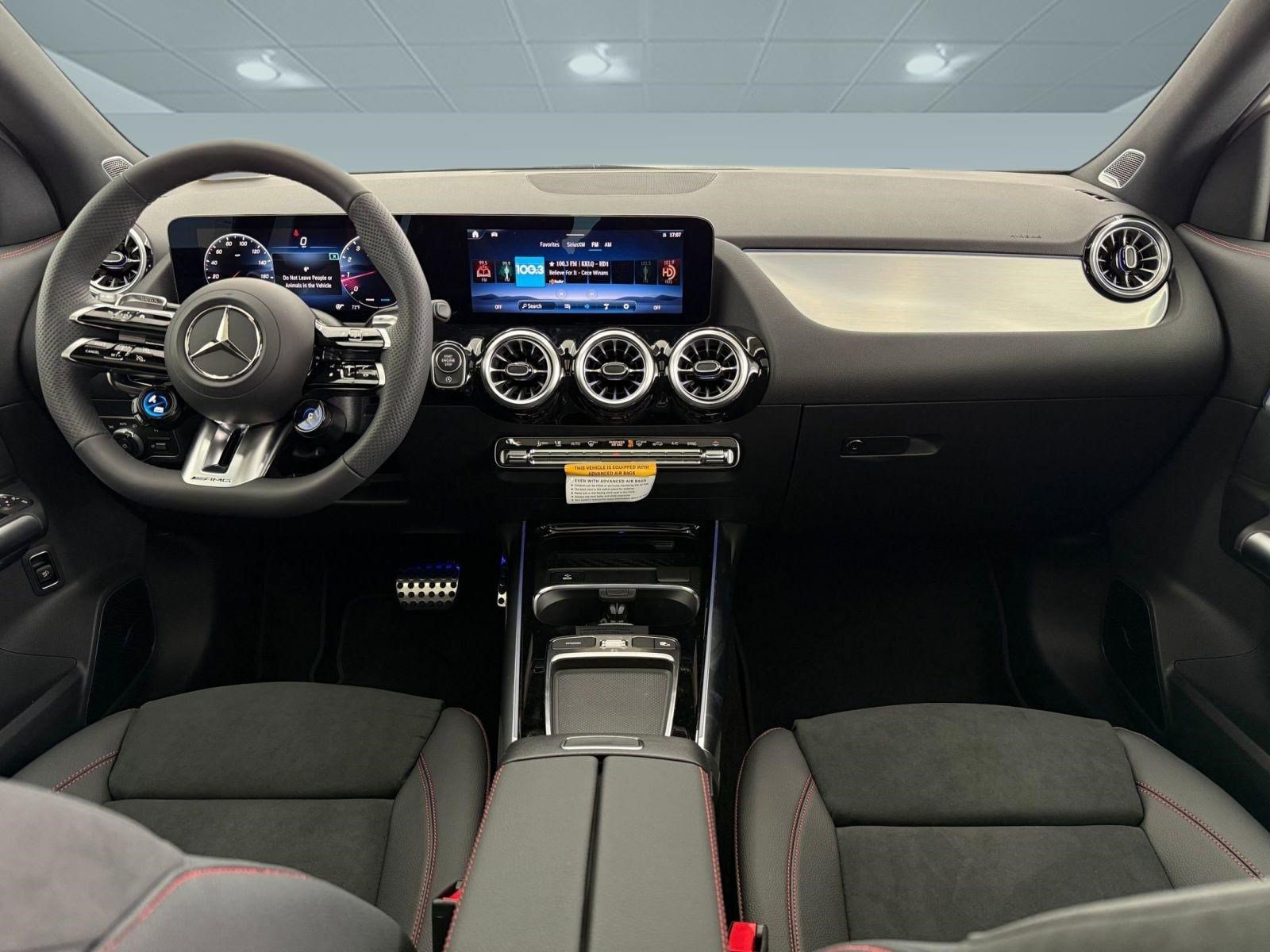 New 2026 Mercedes-Benz GLA 35 AMG 4MATIC image 14