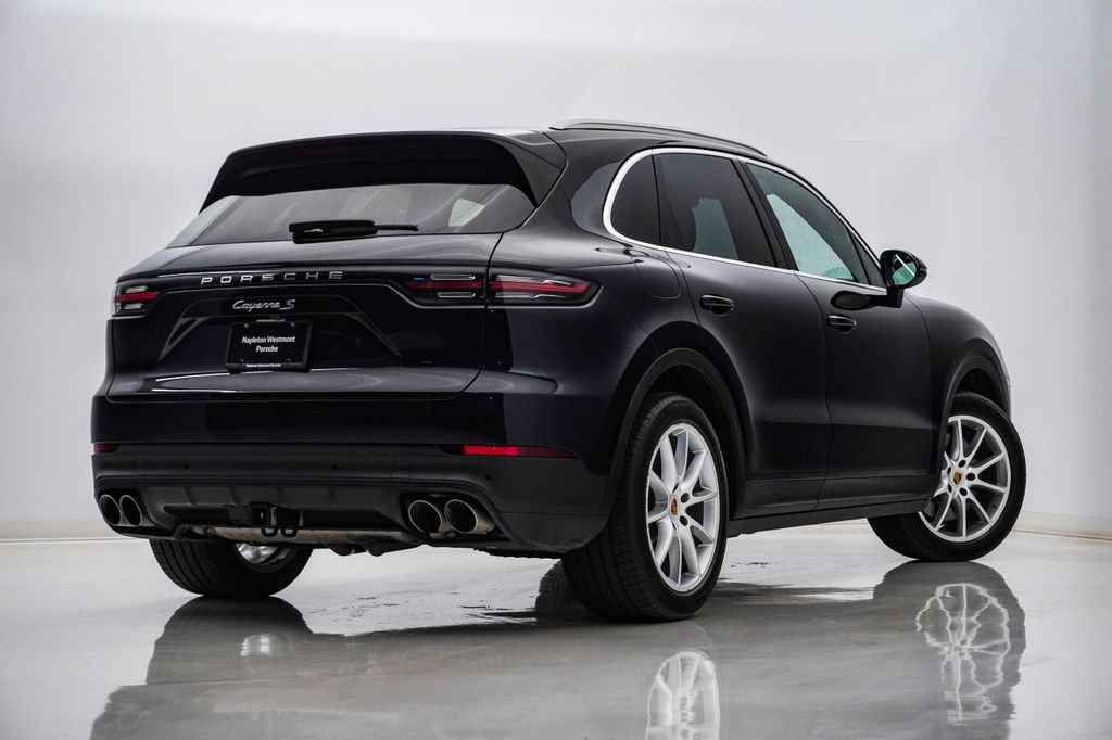 Used 2019 Porsche Cayenne S AWD/4WD image 11