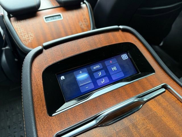 Used 2025 Lincoln Navigator L Black Label image 28