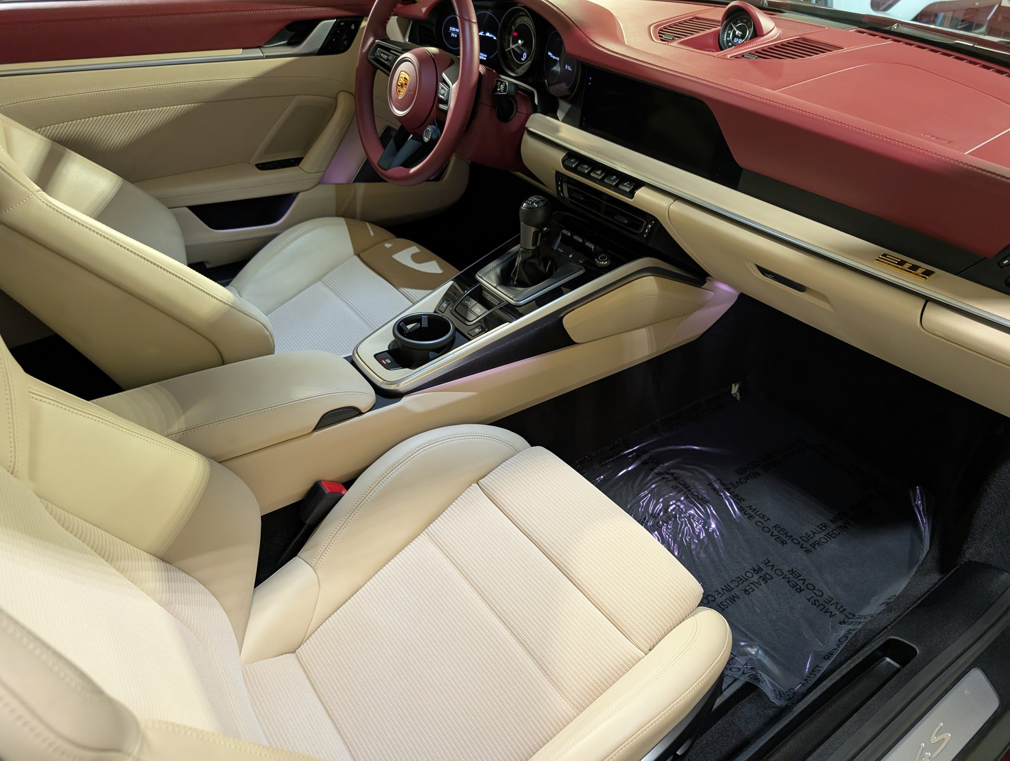 Certified 2021 Porsche 911 Targa 4S Heritage Design image 24