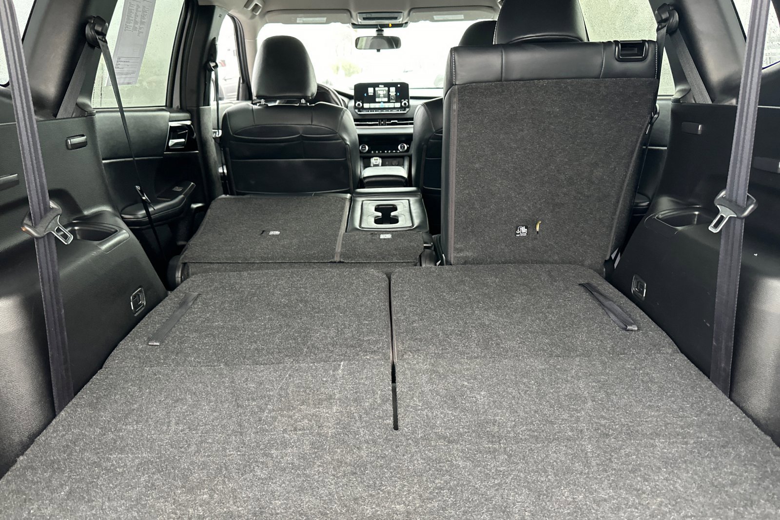 Used 2024 Mitsubishi Outlander SE image 17