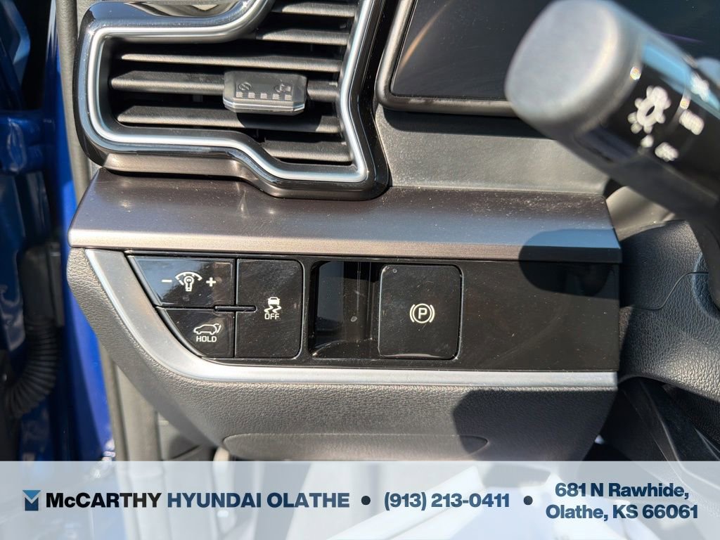 Used 2025 Kia Sportage EX w/ Premium Package FWD image 27
