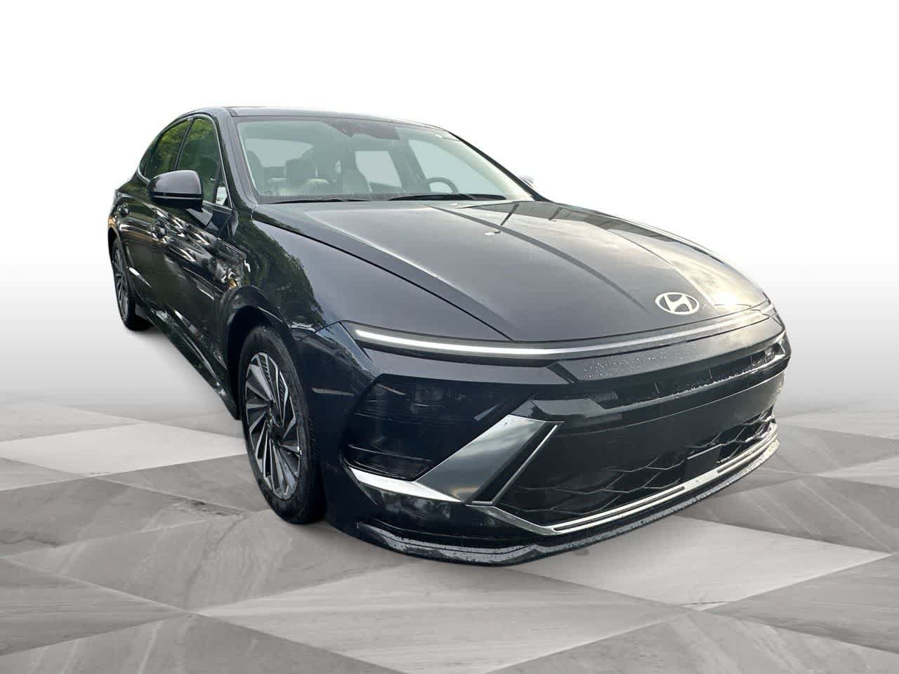 New 2025 Hyundai Sonata SEL FWD image 2