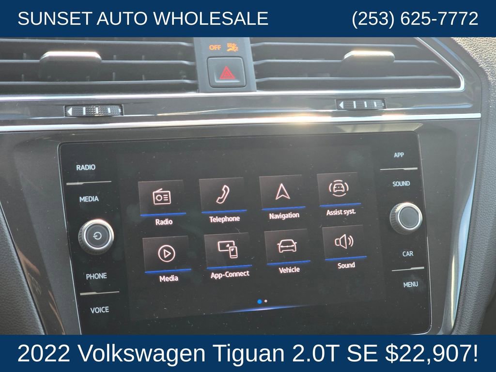 Used 2022 Volkswagen Tiguan SE image 39
