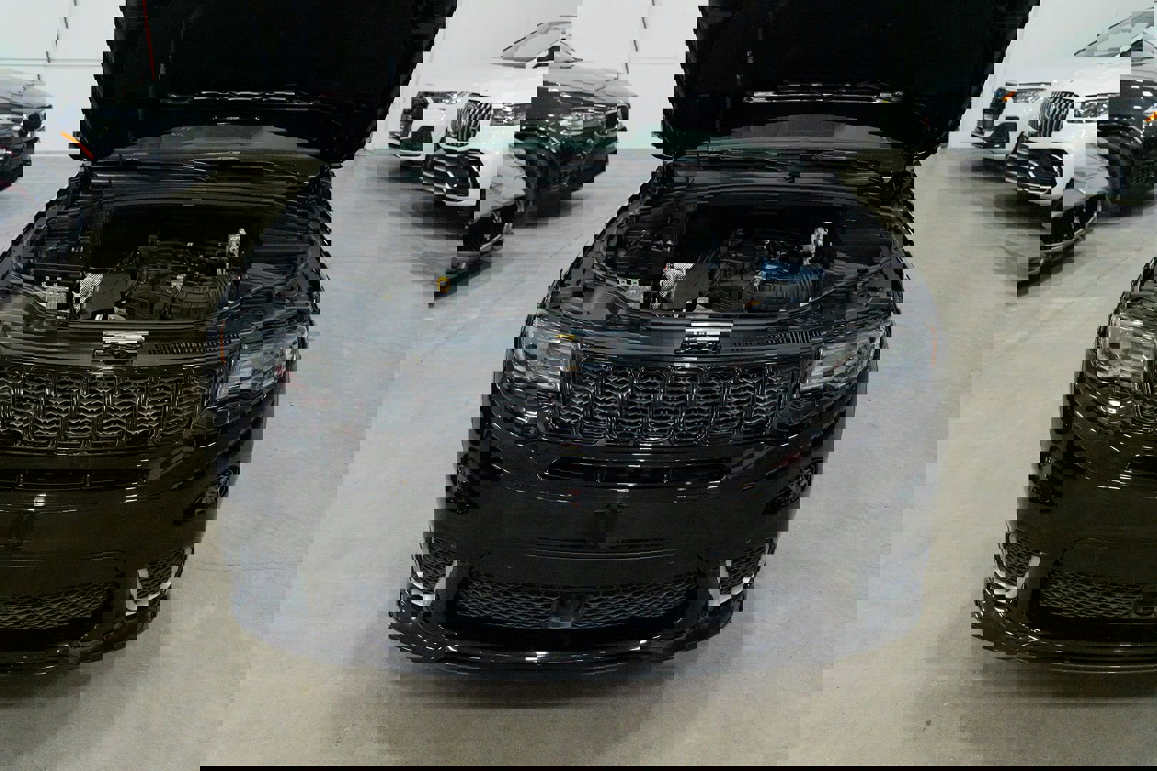 Used 2018 Jeep Grand Cherokee SRT w/ Trailer Tow Group IV image 44