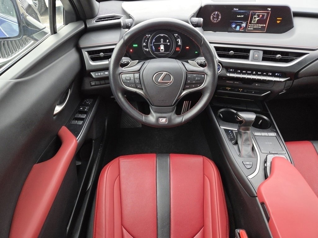 Certified 2022 Lexus UX 250h F Sport image 4