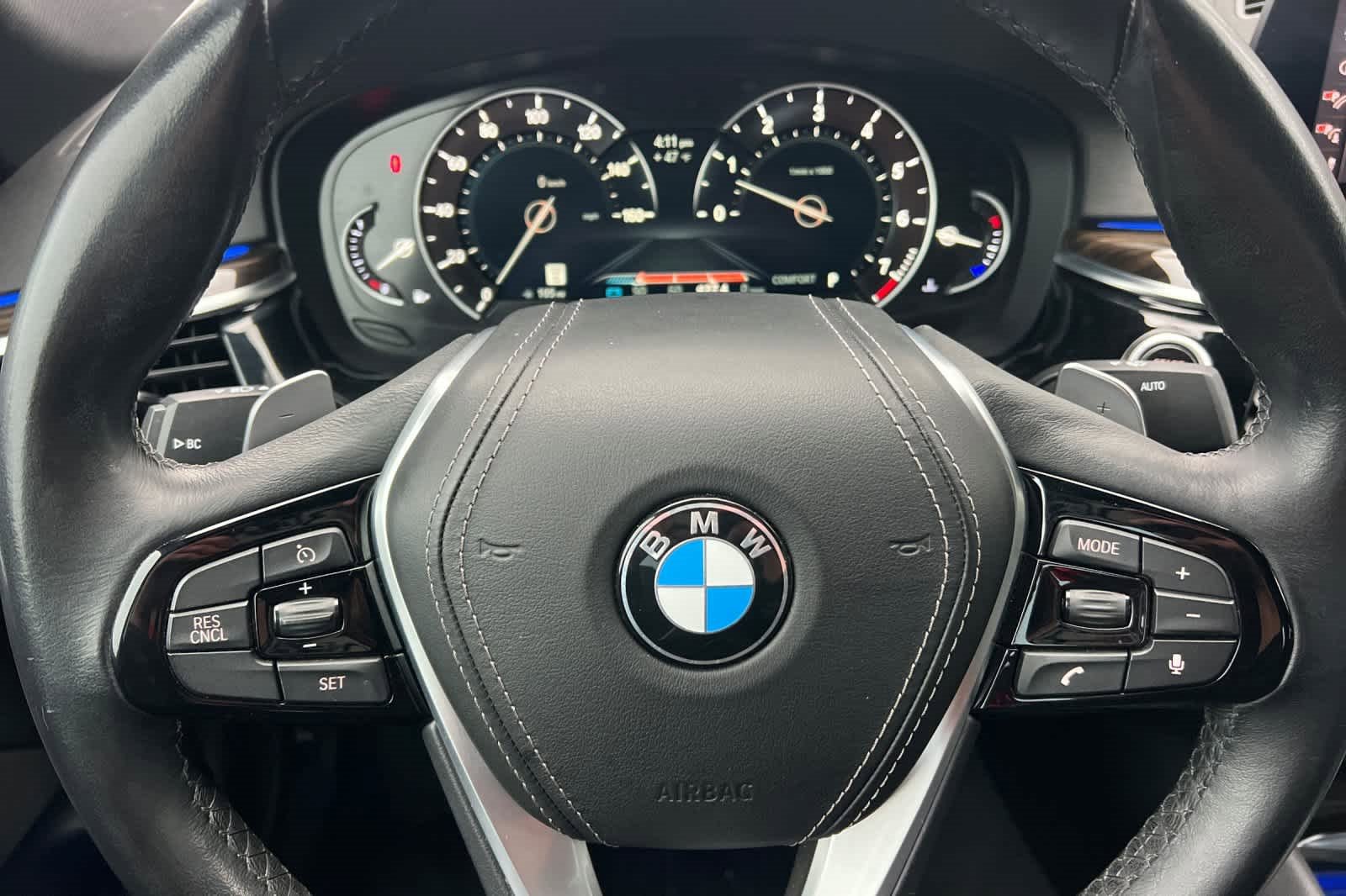 Used 2019 BMW 530i w/ Convenience Package image 23