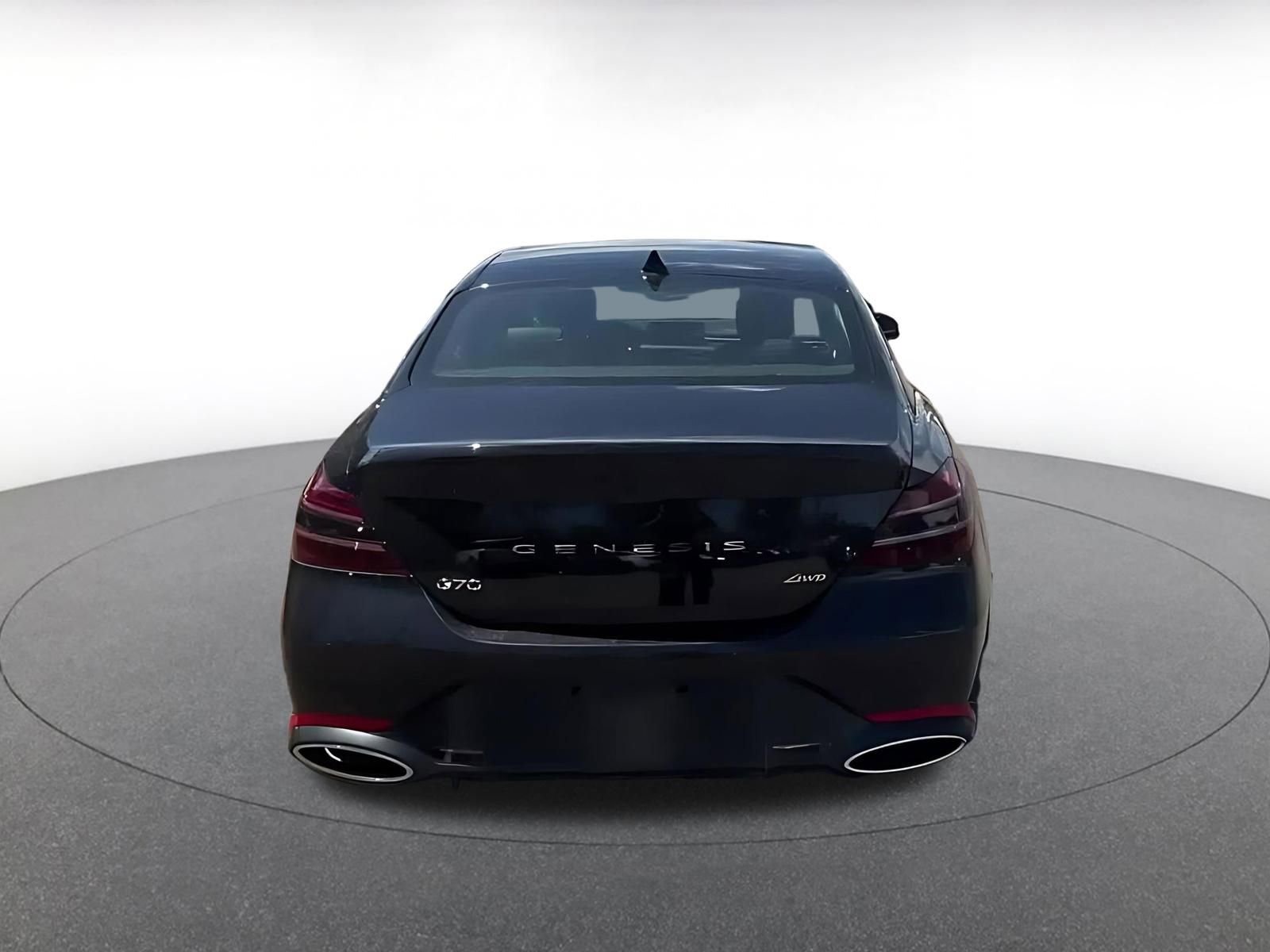 Used 2025 Genesis G70 2.5T AWD/4WD image 11