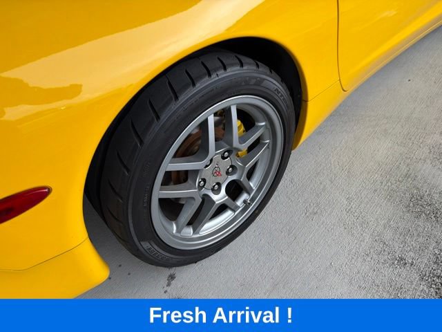 Used 2000 Chevrolet Corvette Coupe w/ Memory Pkg RWD image 9
