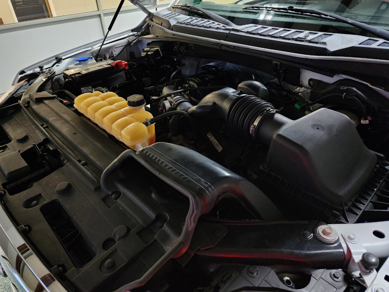 Used 2016 Ford F150 XLT image 36