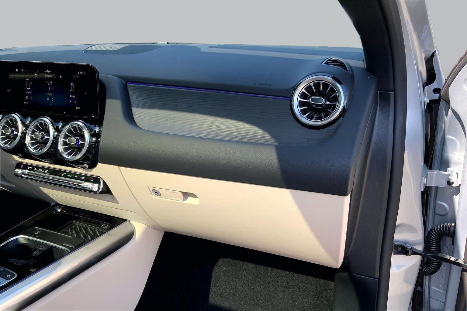 New 2026 Mercedes-Benz GLA 250 4MATIC image 10
